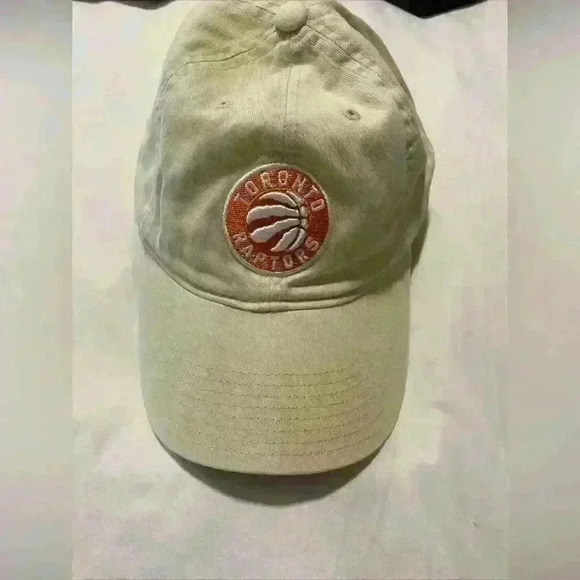 Mitchell & Ness Toronto Raptors Adjustable  Hat Cap - Picture 1 of 10